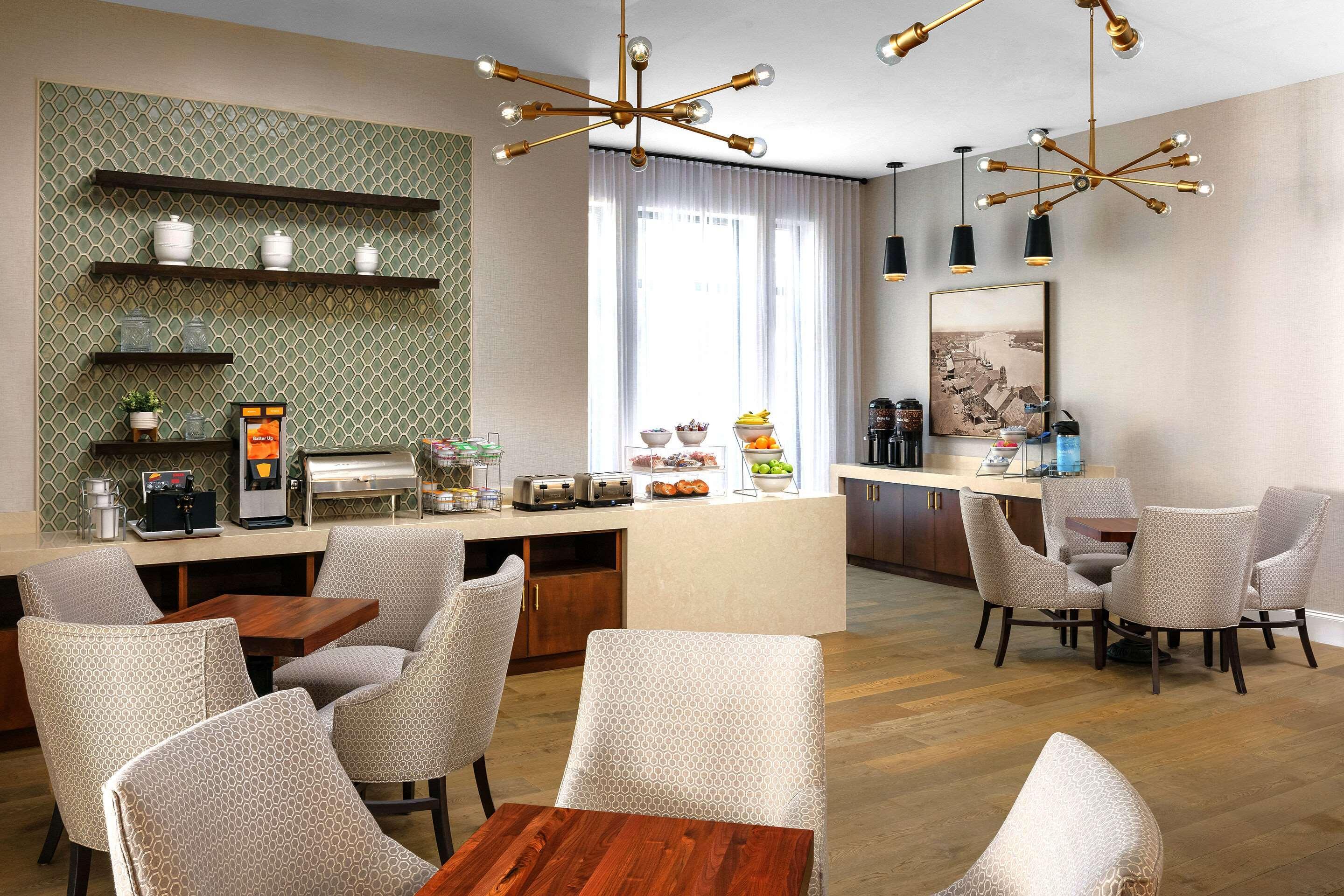 The Bluff Hotel Savannah, Tapestry Collection By Hilton Dış mekan fotoğraf